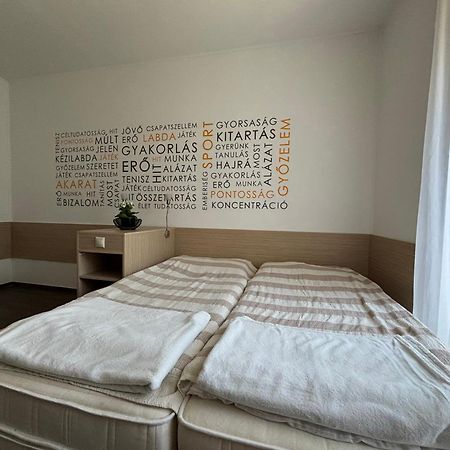 Skc Siofok Aparthotel Luaran gambar
