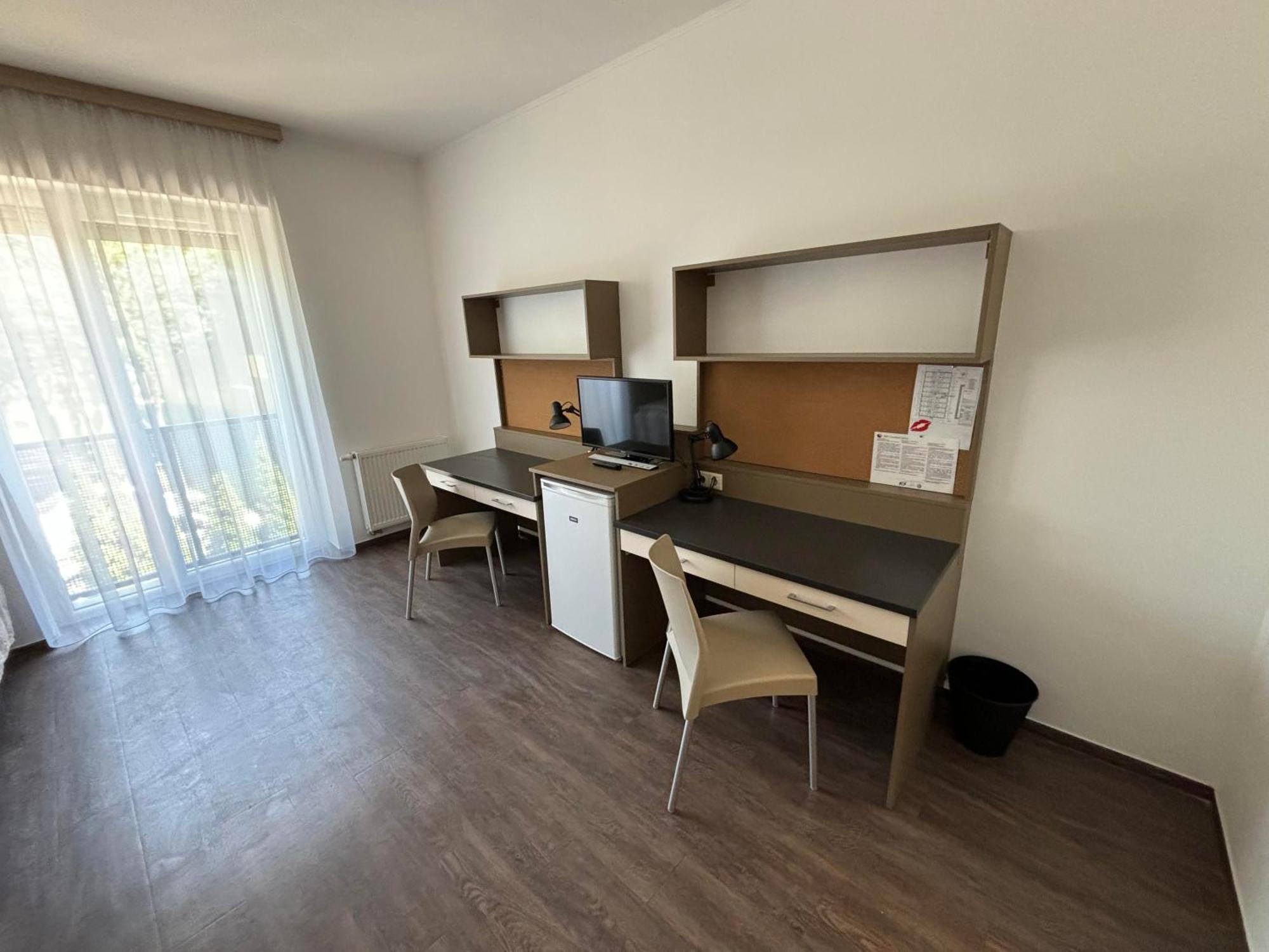 Skc Siofok Aparthotel Luaran gambar