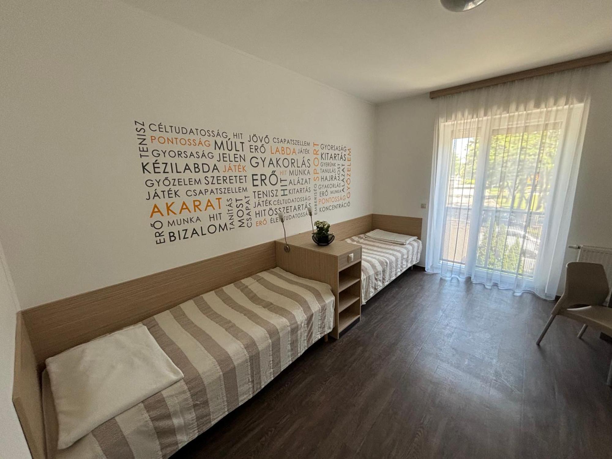 Skc Siofok Aparthotel Luaran gambar