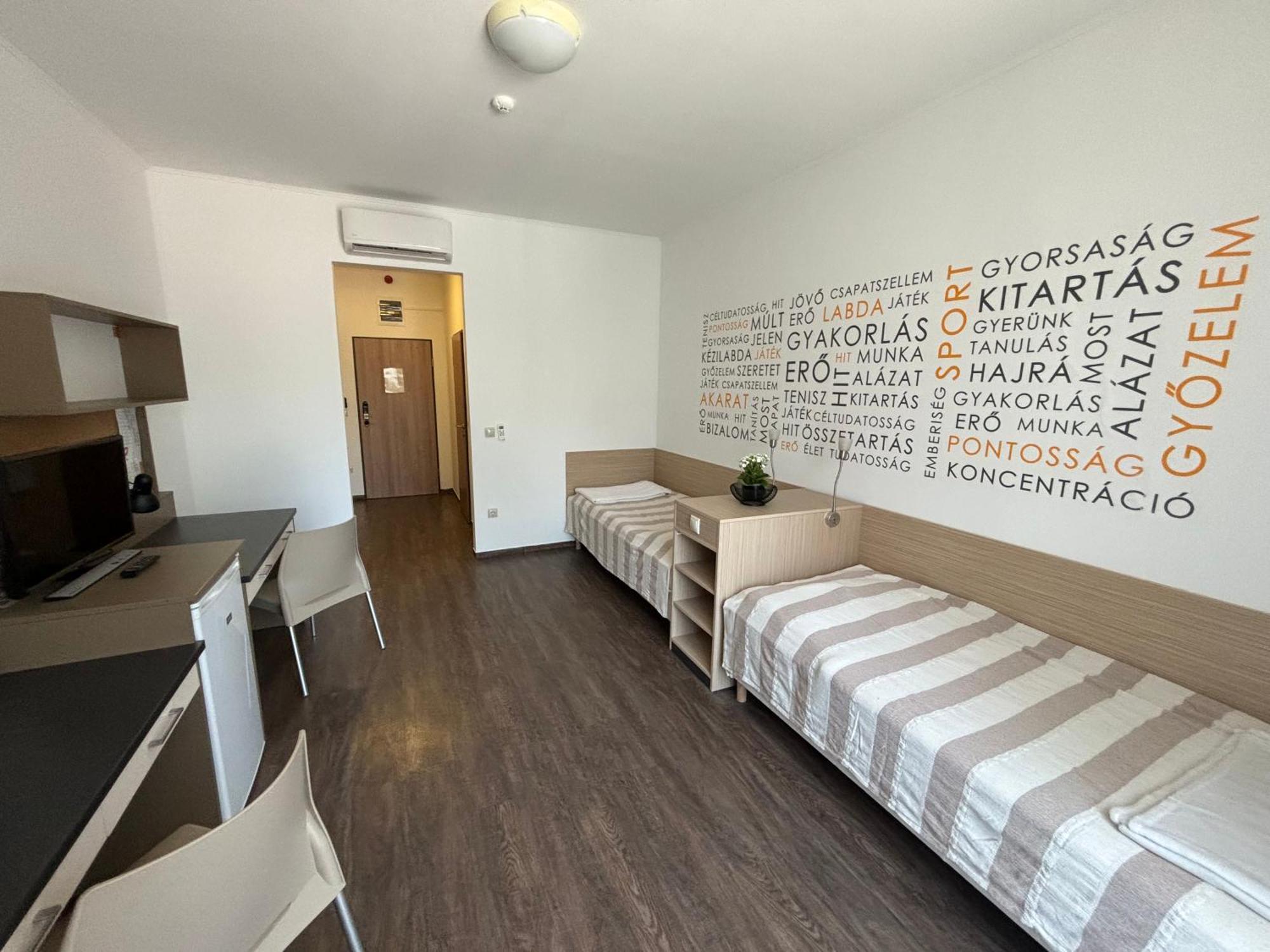 Skc Siofok Aparthotel Luaran gambar